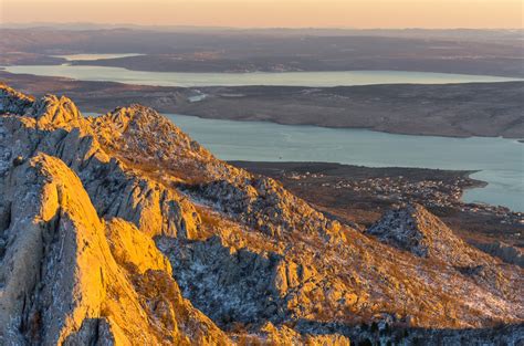 Der Jinjiajie Nationalpark: Ein Panorama der Wunder und ein Paradies für Kletterer!