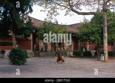 Die Kaiyuan-Tempel – Eine Oase der Ruhe und spiritueller Schönheit!